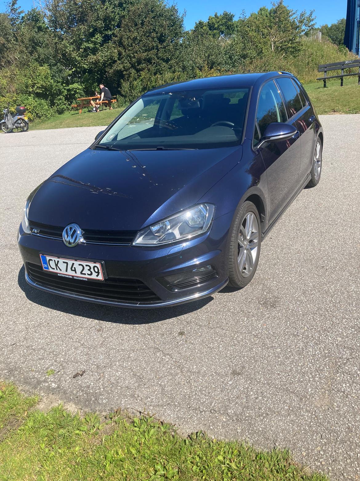 VW Golf VII R-Line Solgt billede 6