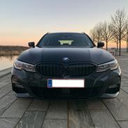 BMW 330i M-Sport Touring 