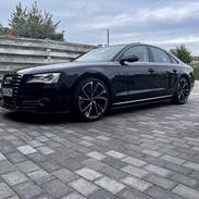 Audi A8 4.2 FSI D4