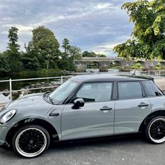 Mini Cooper SD