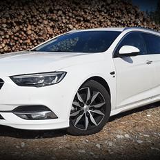 Opel Insignia Sport  Tourer OPC LINE