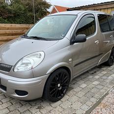 Toyota Yaris verso R.I.P