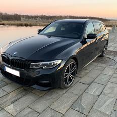 BMW 330i M-Sport Touring 