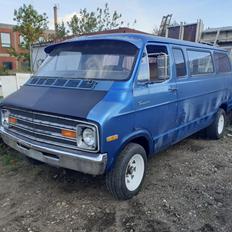 Dodge B300 Tradsman "Solgt"
