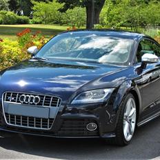 Audi TTS