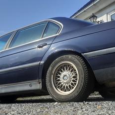 BMW E38 740iLA (Tidl. ministerbil)