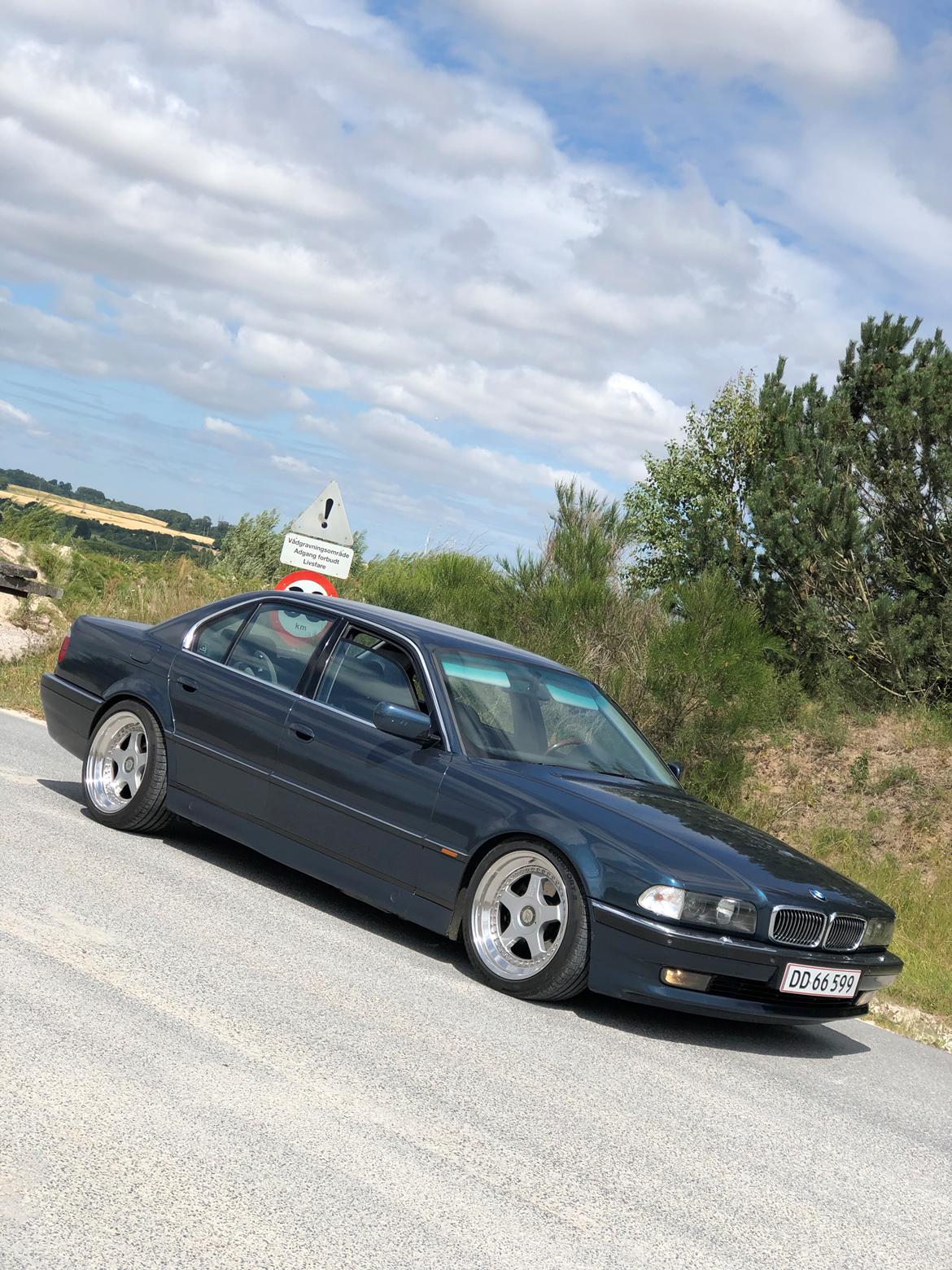 BMW 750i v12 billede 2