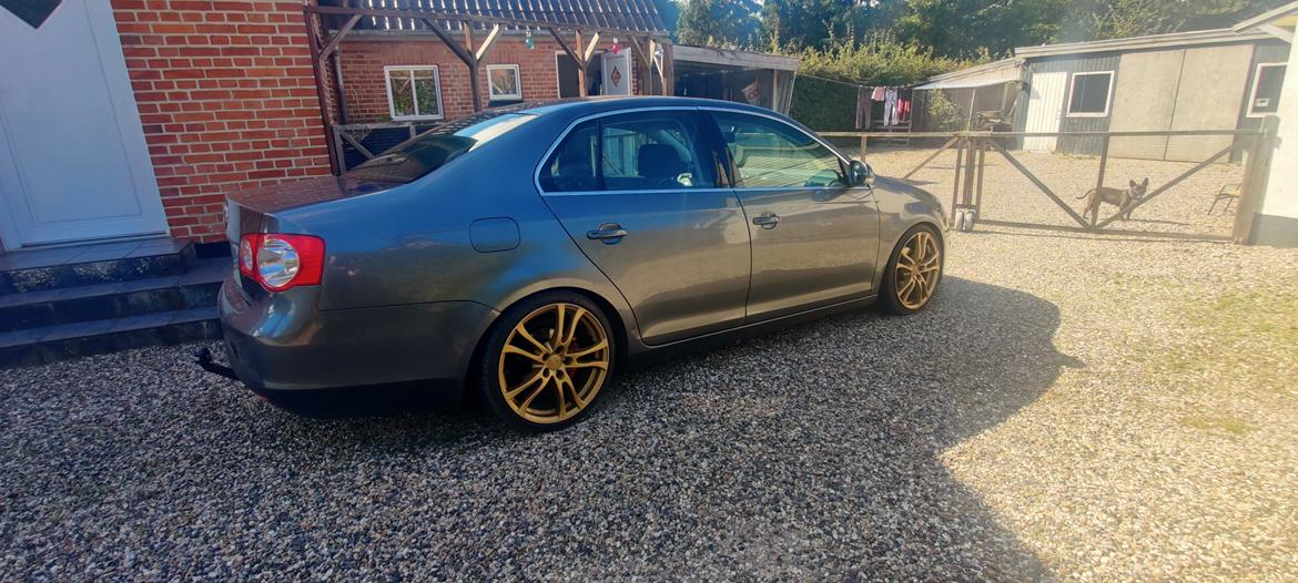 VW Jetta fsi billede 2