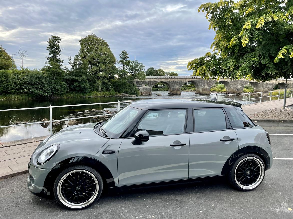 Mini Cooper SD billede 1