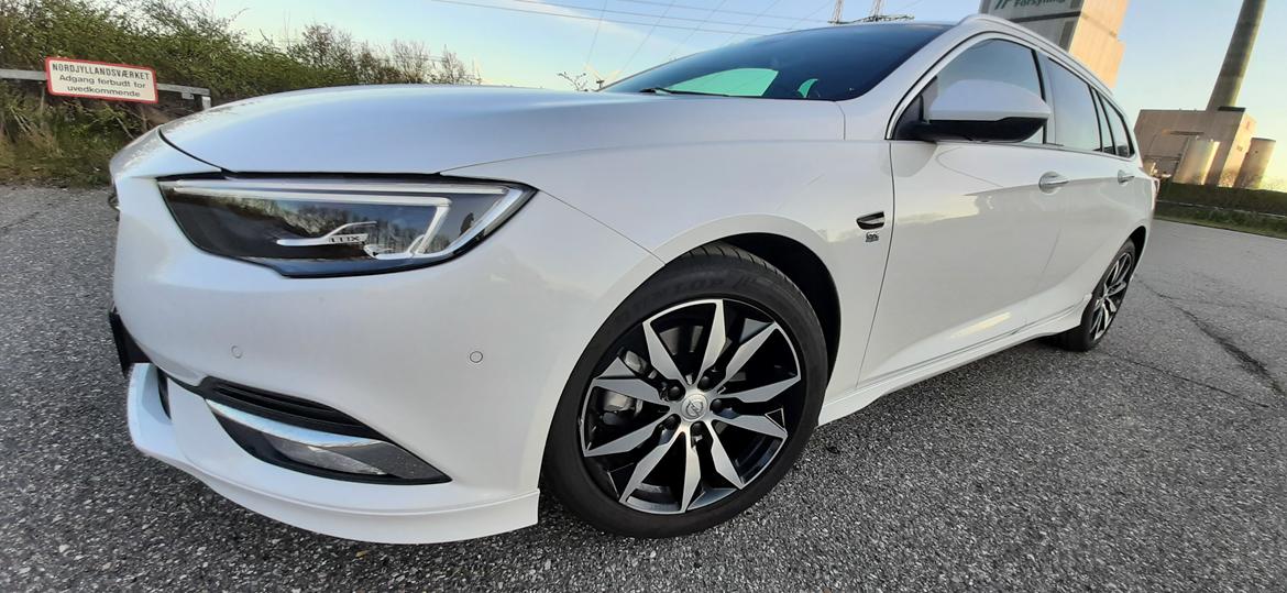 Opel Insignia Sport  Tourer OPC LINE billede 5