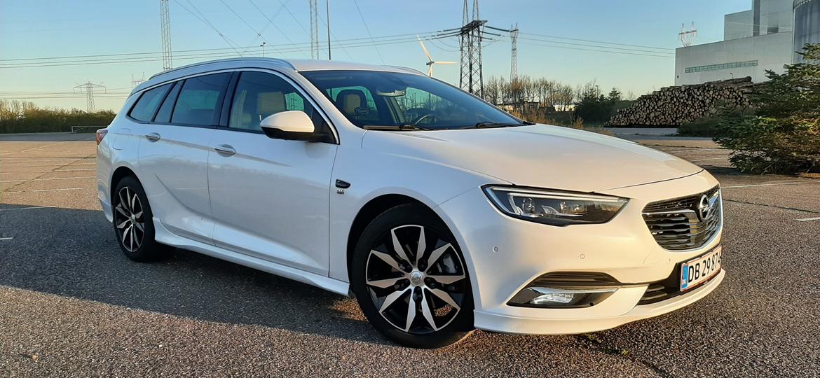 Opel Insignia Sport  Tourer OPC LINE billede 8