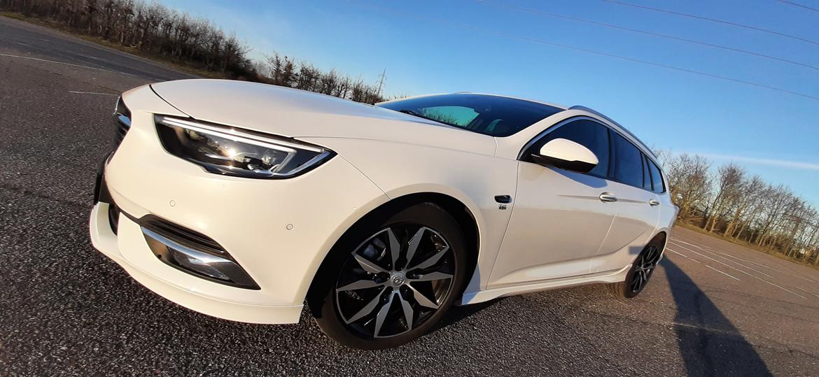 Opel Insignia Sport  Tourer OPC LINE billede 10