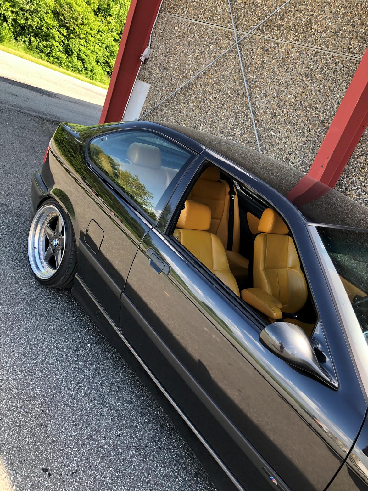 BMW 328ti m-tech individual billede 3