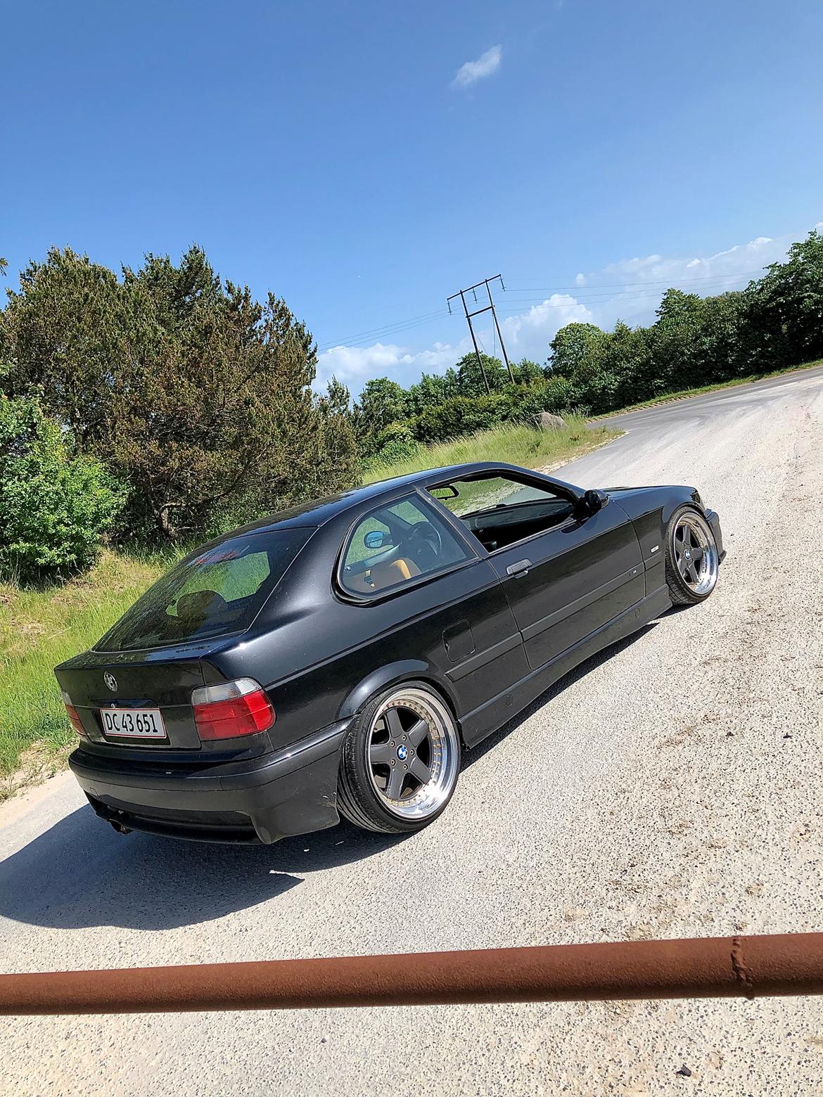 BMW 328ti m-tech individual billede 6