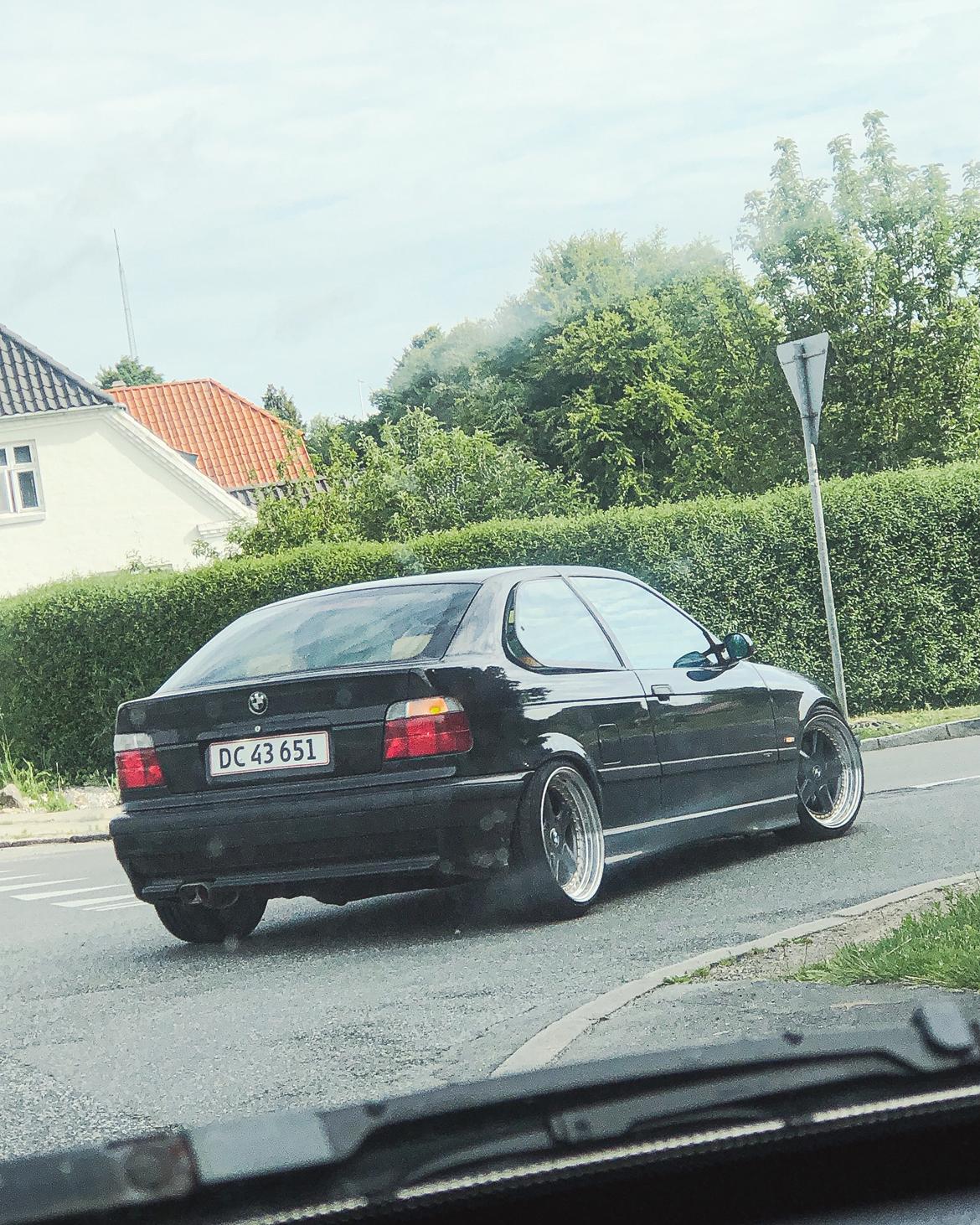 BMW 328ti m-tech individual billede 10