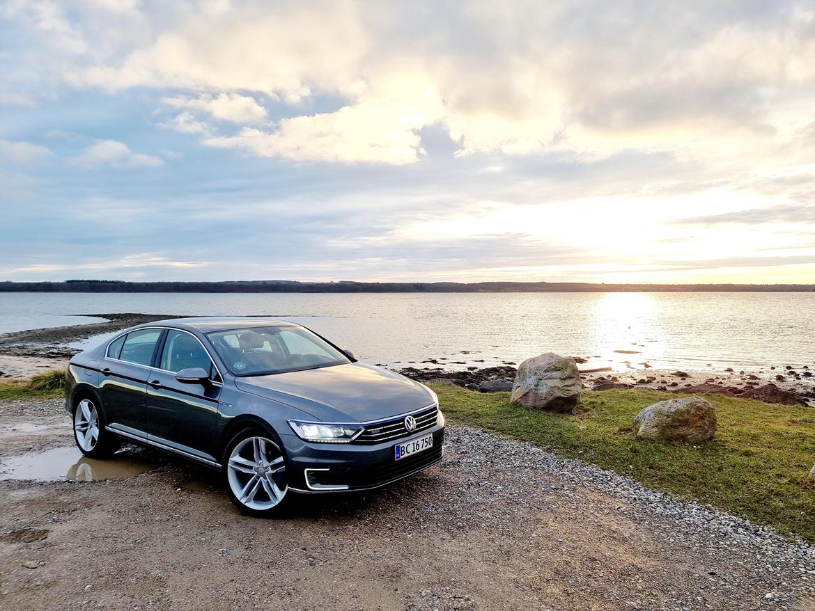 VW Passat GTE DSG Plug-in Hybrid  billede 1