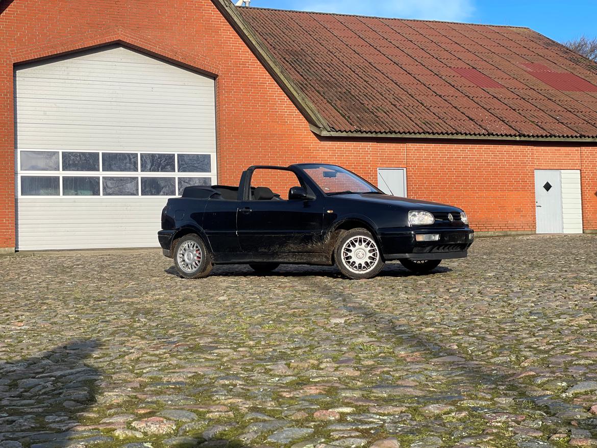 VW Golf 3 Cabriolet - Samme dag jeg hentede hende inden hun blev vasket billede 10