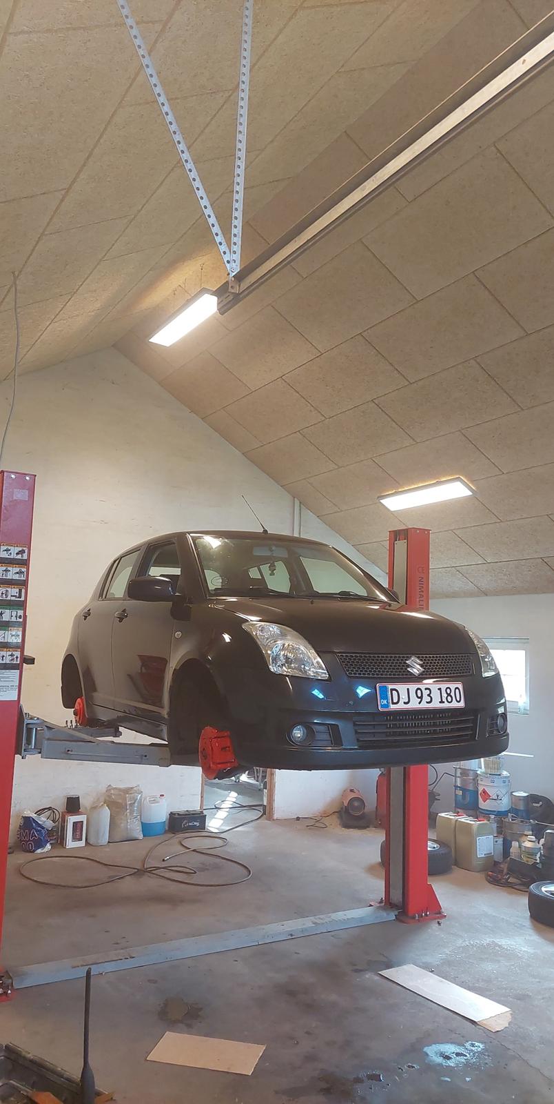 Suzuki swift solgt  billede 3