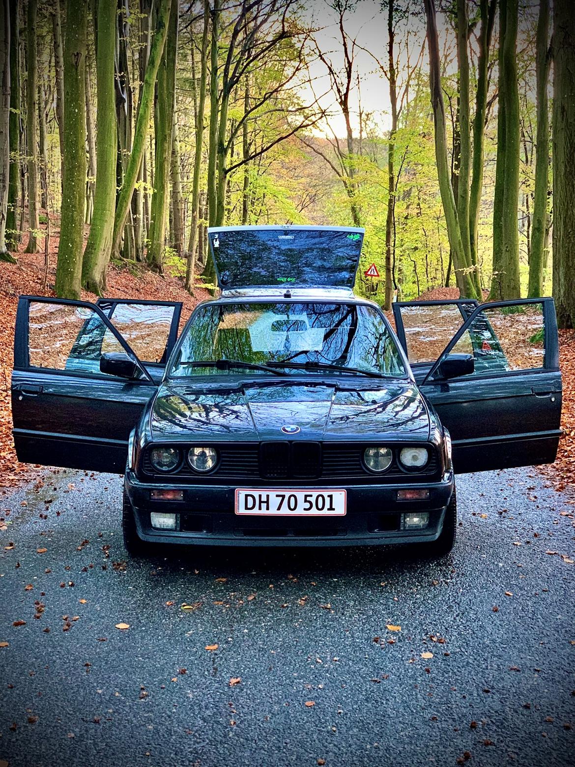 BMW 325i E30 Touring billede 2