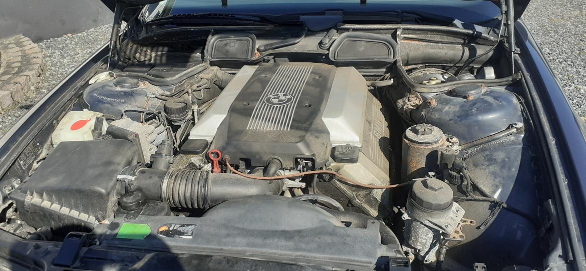 BMW E38 740iLA (Tidl. ministerbil) billede 4