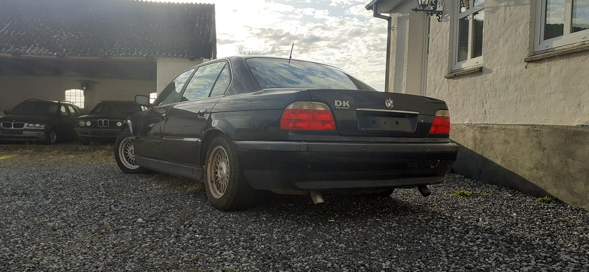 BMW E38 740iLA (Tidl. ministerbil) billede 9