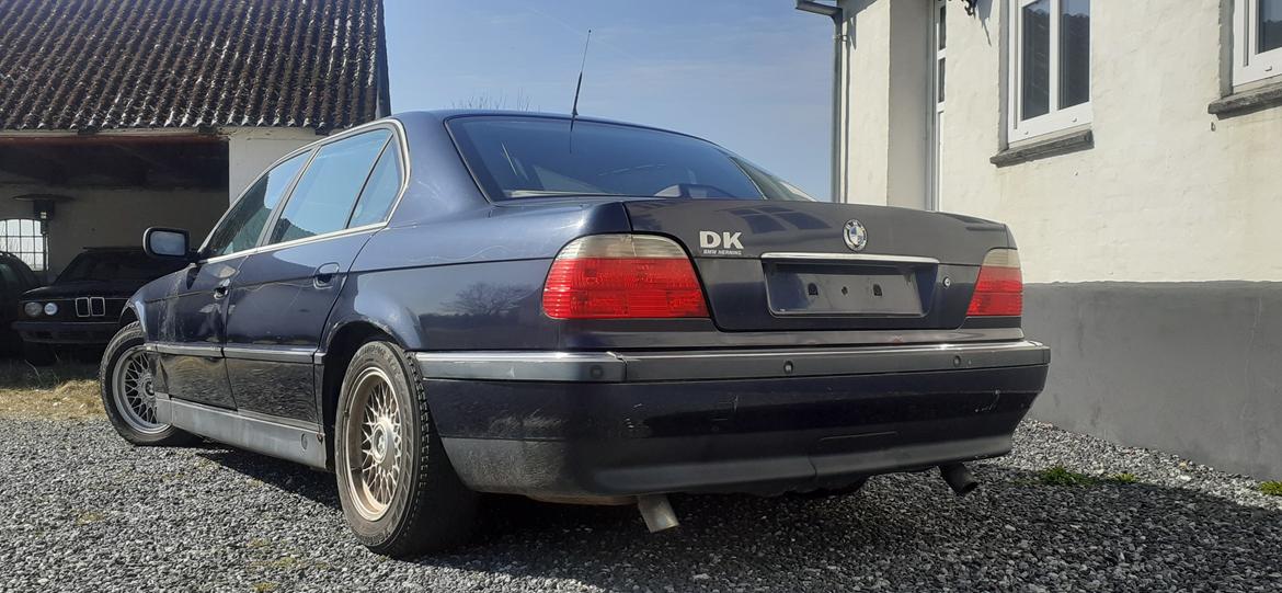 BMW E38 740iLA (Tidl. ministerbil) billede 21