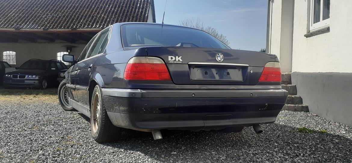 BMW E38 740iLA (Tidl. ministerbil) billede 24