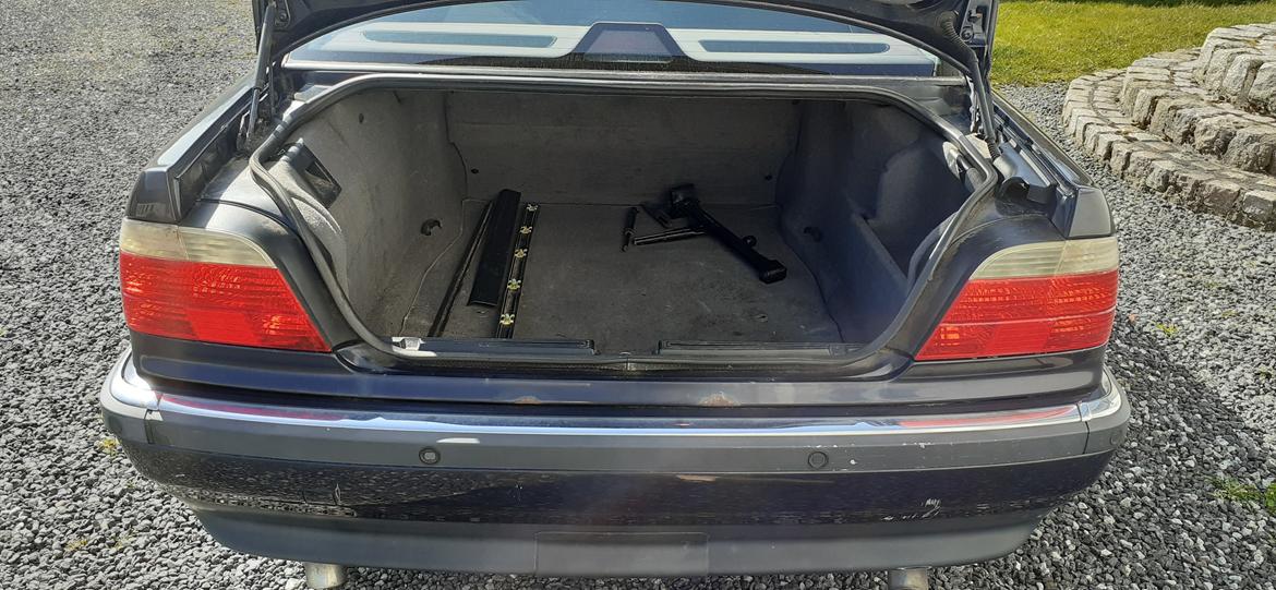 BMW E38 740iLA (Tidl. ministerbil) billede 25