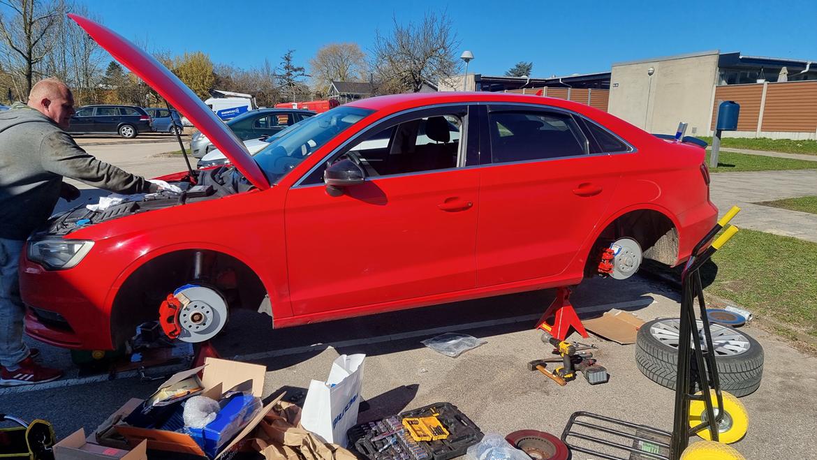 Audi A3 2,0TDI 150 Ambition billede 18