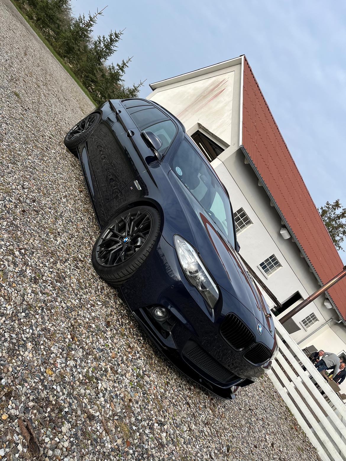 BMW F11 520D M-Sport billede 1