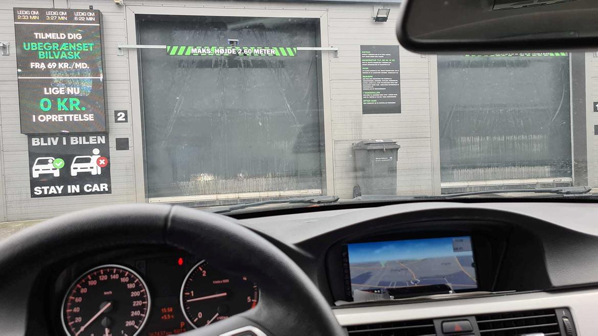 BMW 320d / E90 billede 11