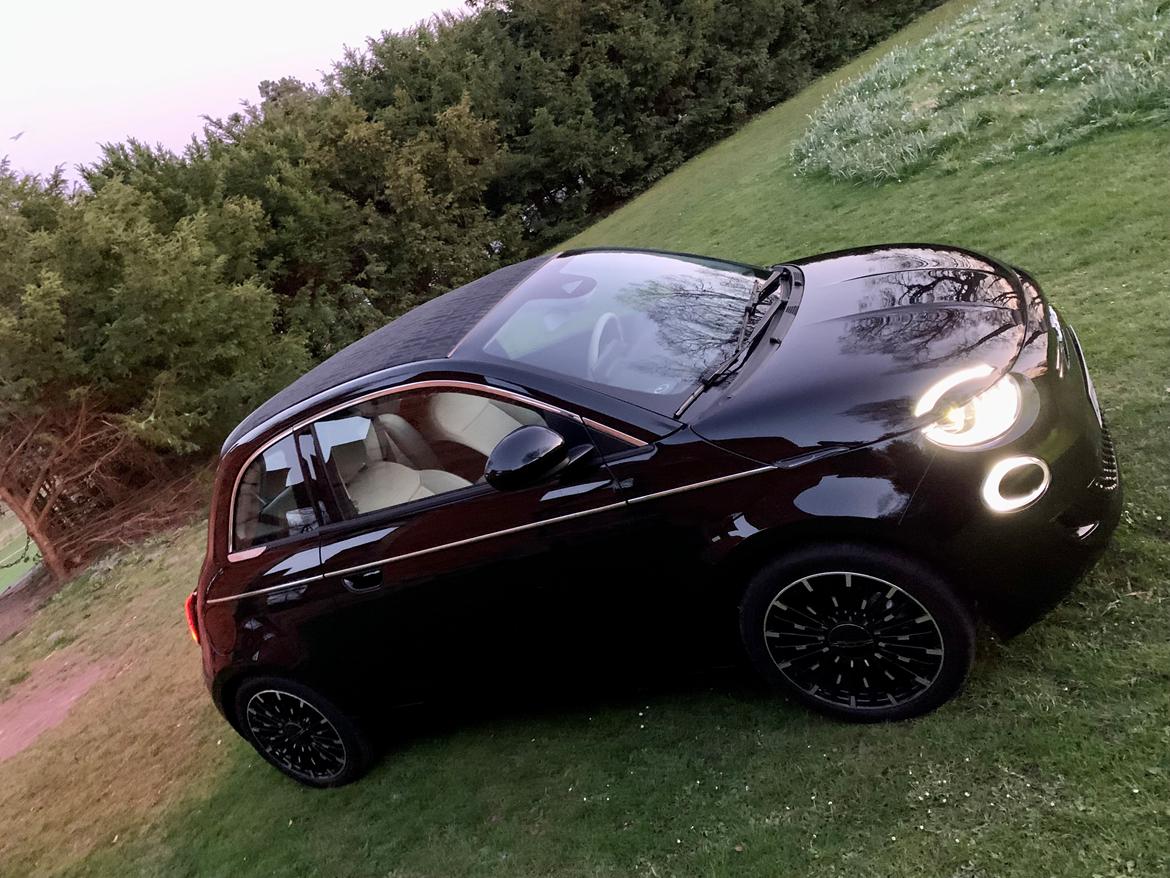 Fiat Fiat 500e la Prima Cabrio 2d.. billede 8