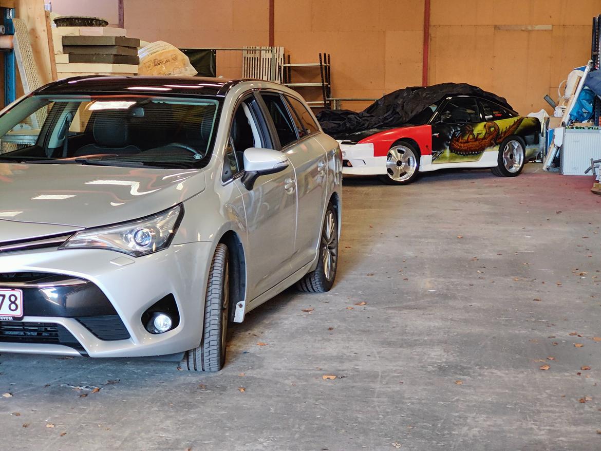 Toyota Avensis 1,8 VVT-i T2 Premium Touring Sports 5d billede 6