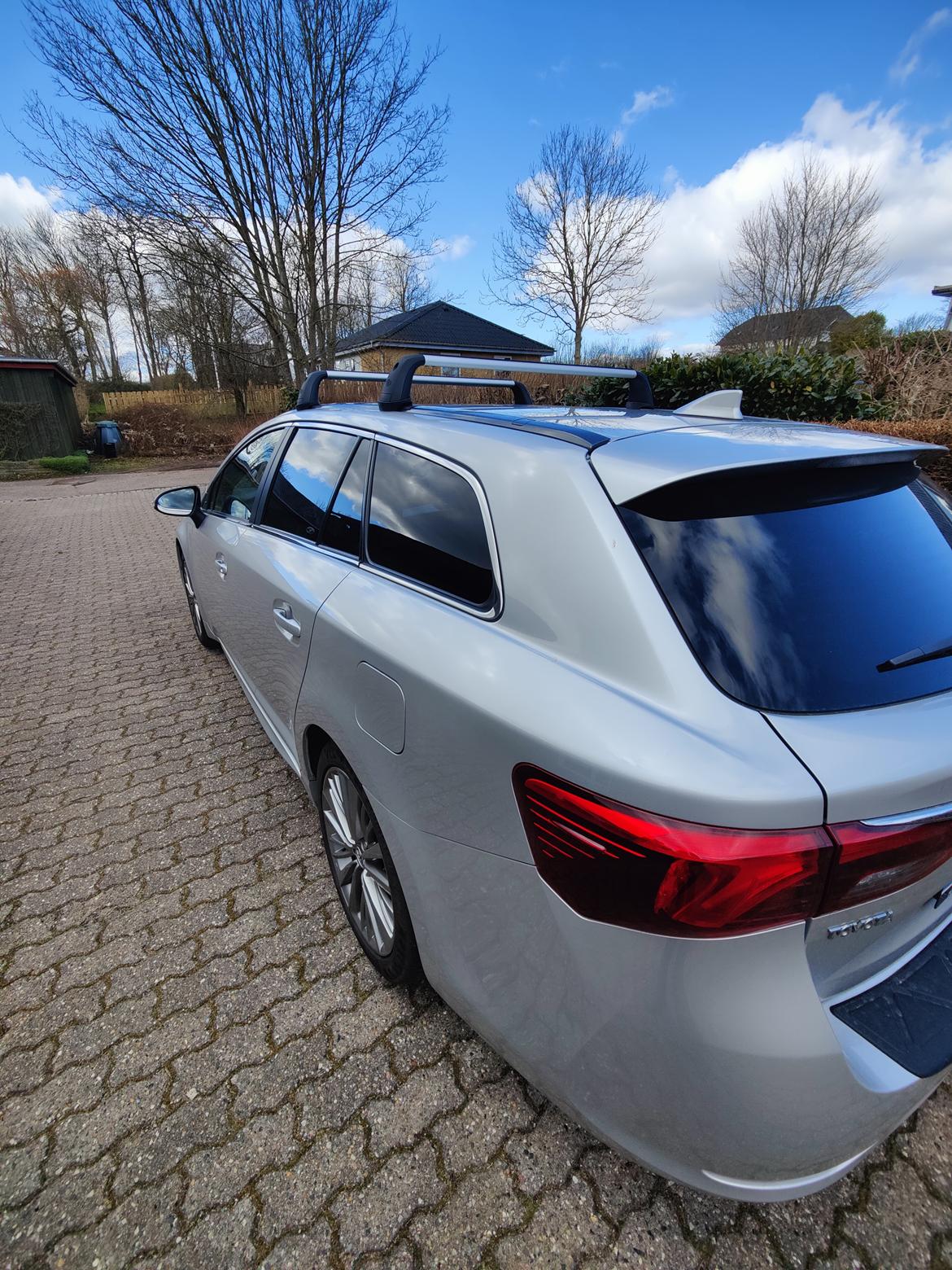 Toyota Avensis 1,8 VVT-i T2 Premium Touring Sports 5d billede 8