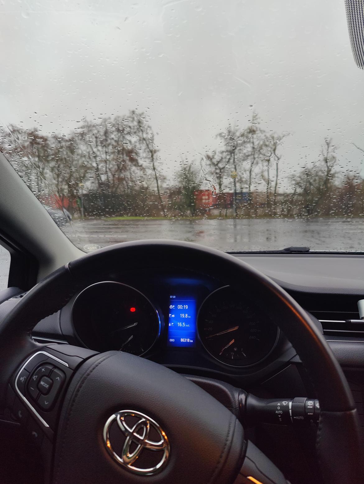 Toyota Avensis 1,8 VVT-i T2 Premium Touring Sports 5d billede 9