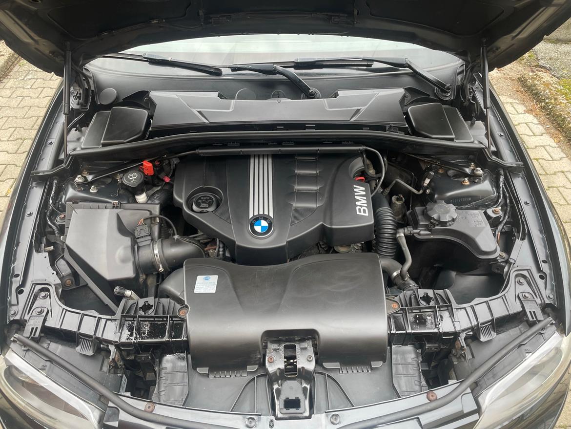 BMW 118D billede 16
