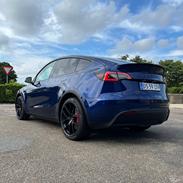 Tesla Model Y Long Range