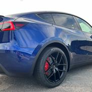 Tesla Model Y Long Range