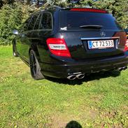 Mercedes Benz C63