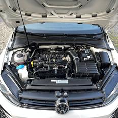 VW Golf 7.5 R