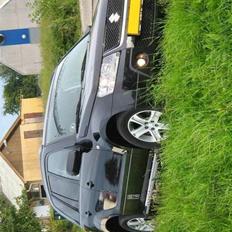 Suzuki Grand Vitara 2,0 (SOLGT)