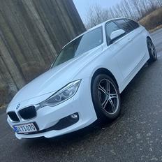 BMW 318D F31