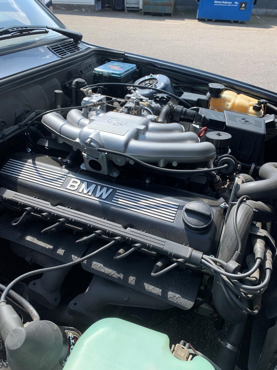 BMW E30 320i billede 12
