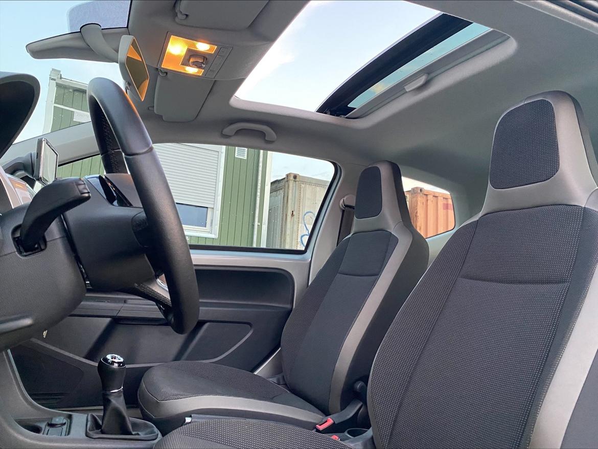 VW UP (High UP) Pendler Bil billede 10