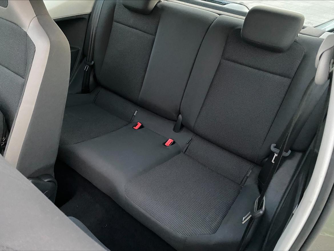 VW UP (High UP) Pendler Bil billede 12