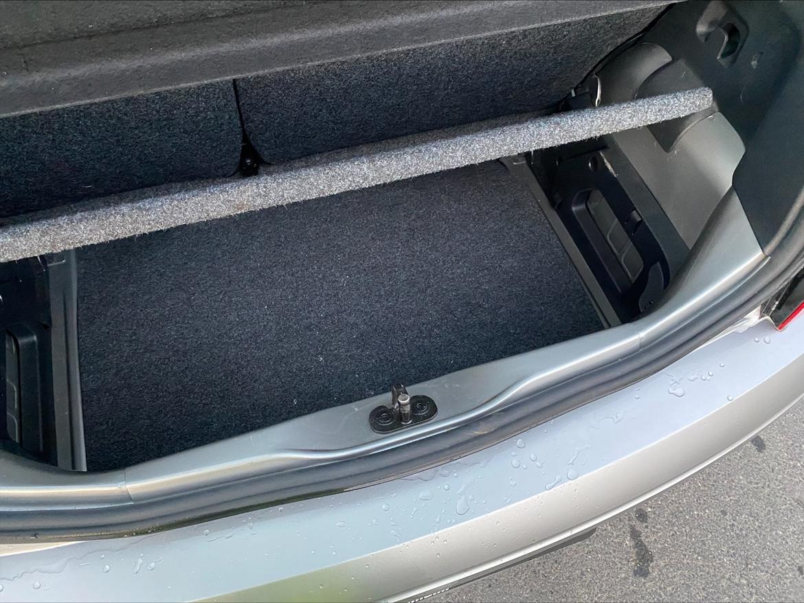 VW UP (High UP) Pendler Bil billede 11