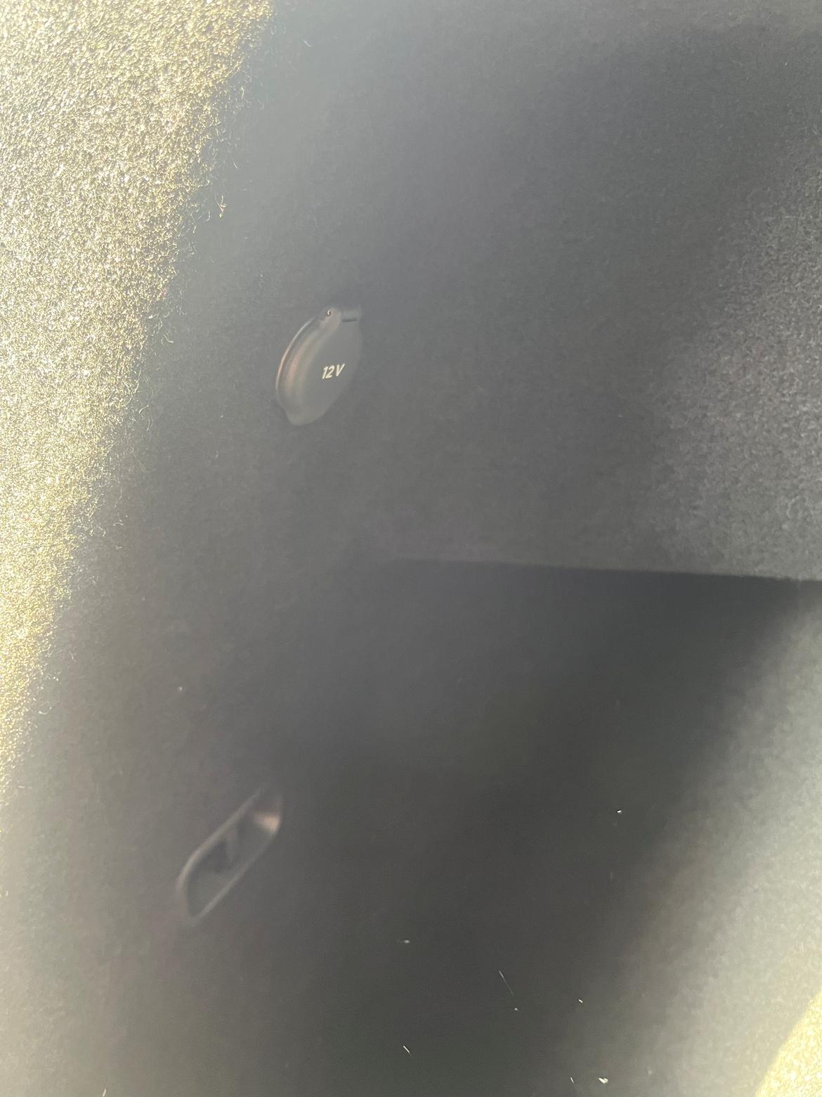 Tesla Model Y Long Range billede 9