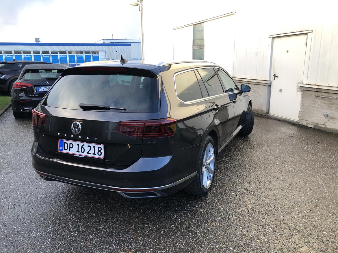 VW Passat Variant Elegance 2.0 TDI 190 DSG7 billede 3