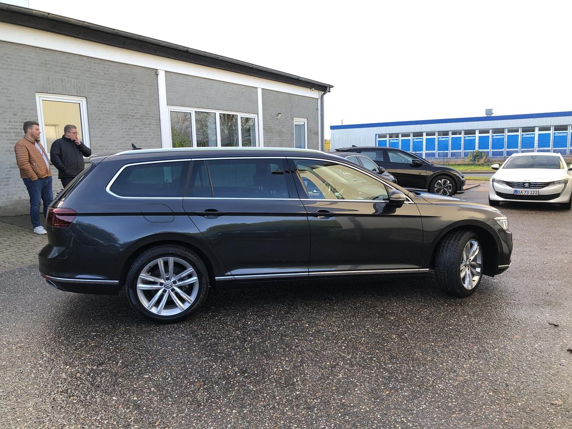 VW Passat Variant Elegance 2.0 TDI 190 DSG7 billede 4