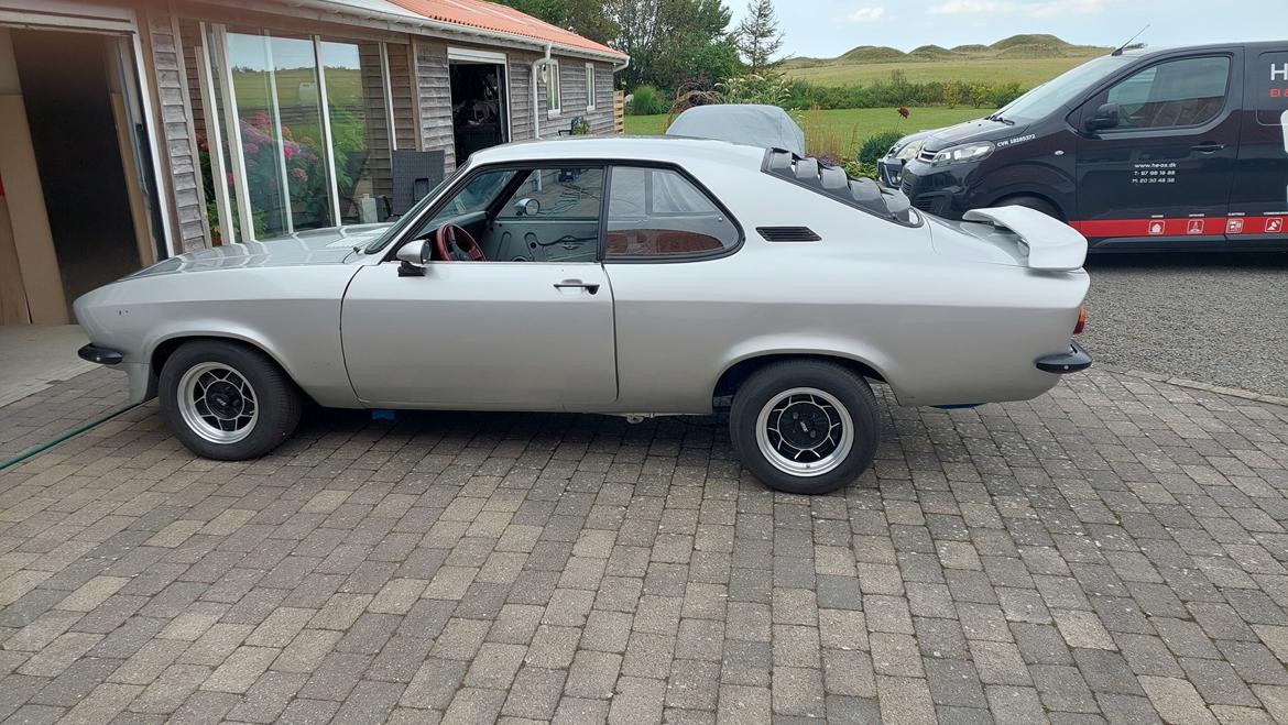 Opel MANTA A billede 1